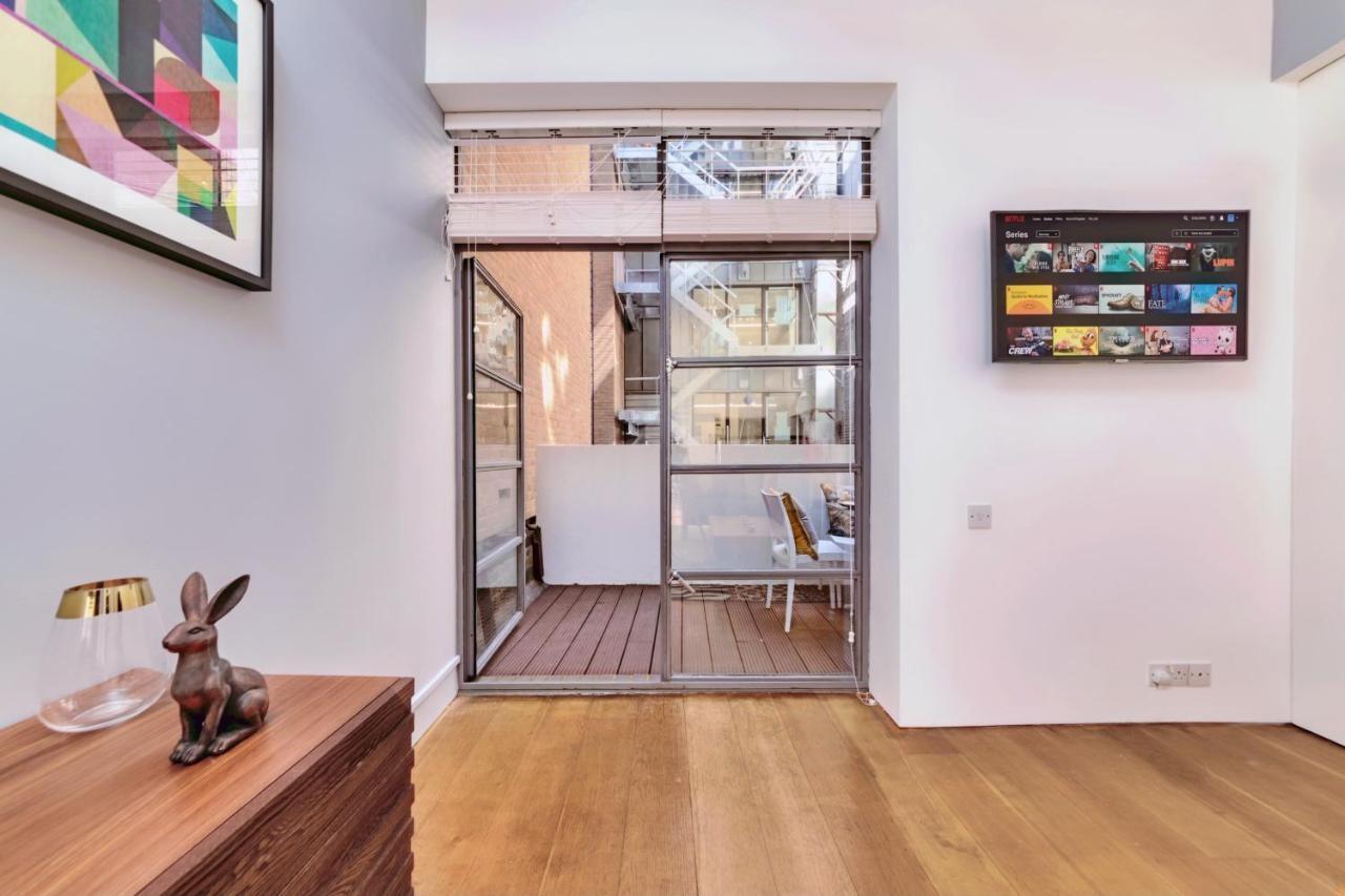 Interior-Designer Apartment With 2 Terraces London Exterior photo