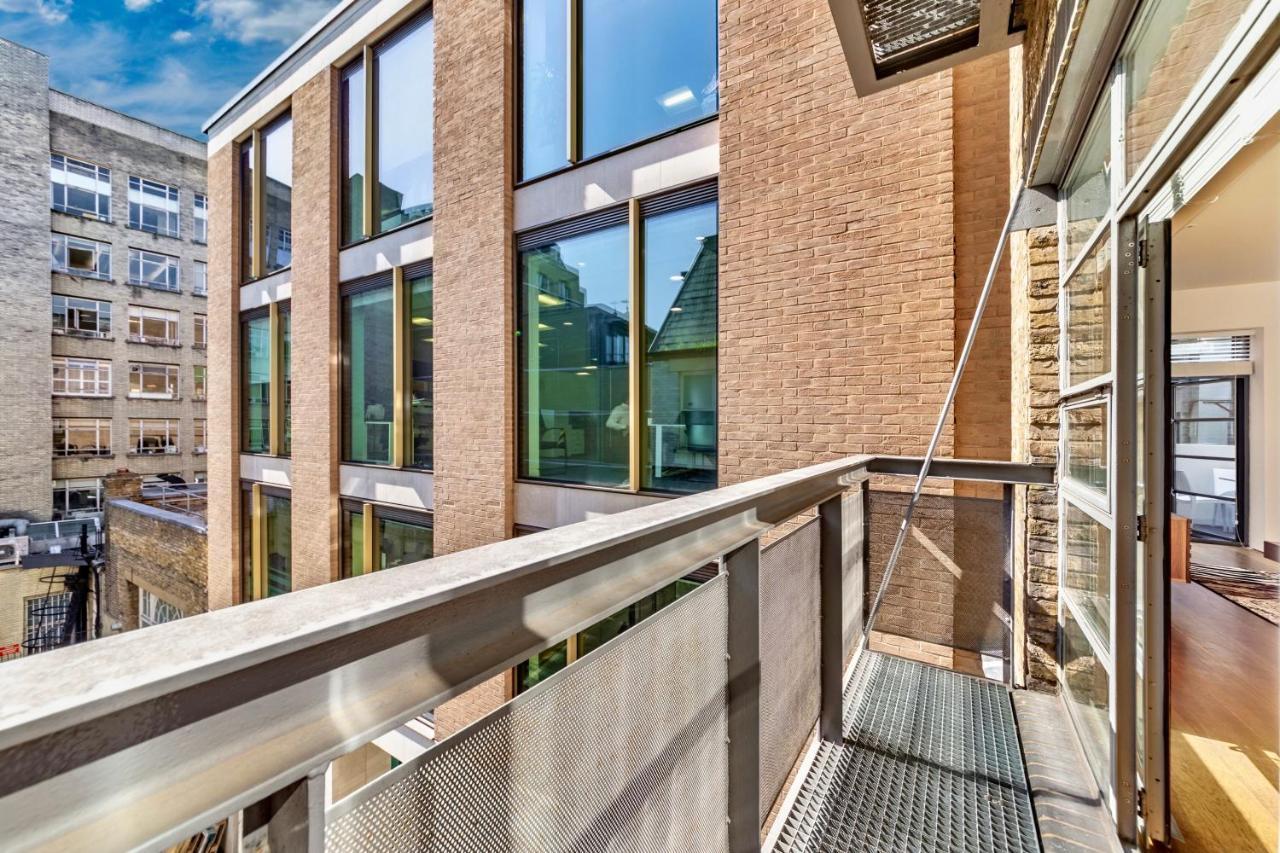 Interior-Designer Apartment With 2 Terraces London Exterior photo